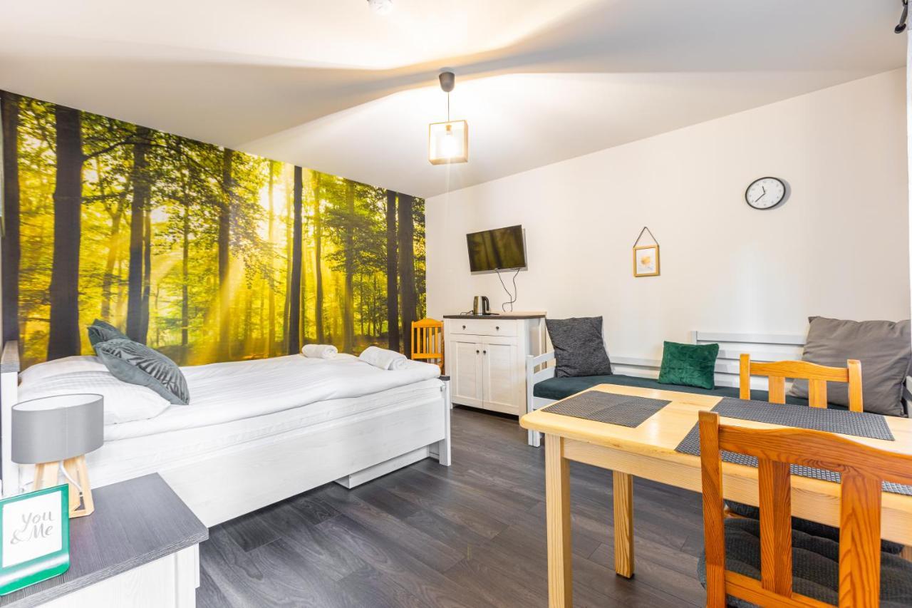 Hotel Osrodek Wypoczynkowy "Julia" W Samociazku à Samociążek Extérieur photo