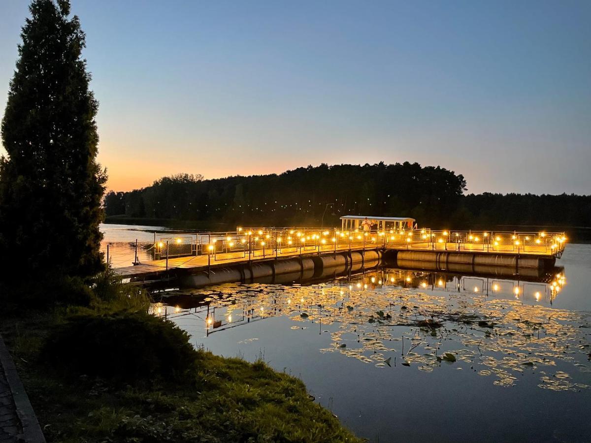 Hotel Osrodek Wypoczynkowy "Julia" W Samociazku à Samociążek Extérieur photo