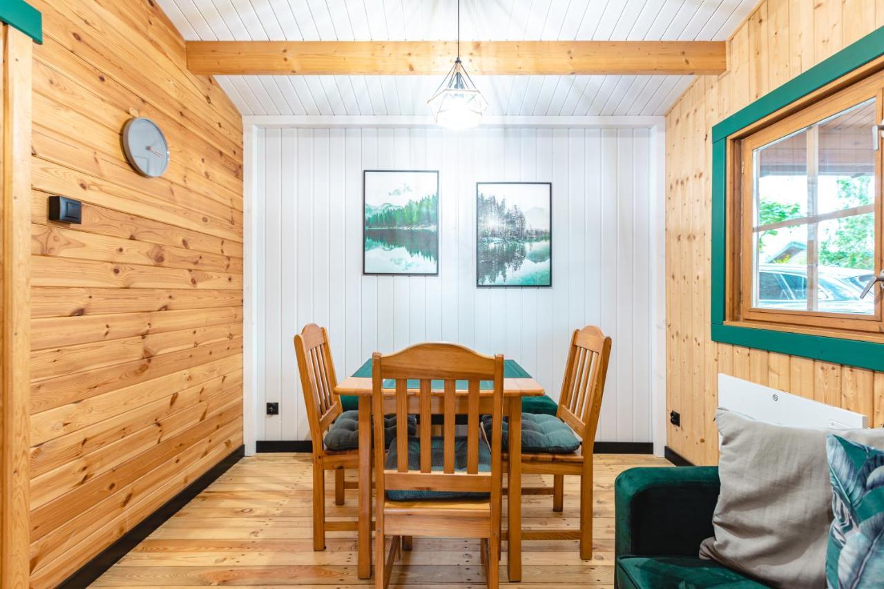 Hotel Osrodek Wypoczynkowy "Julia" W Samociazku à Samociążek Extérieur photo