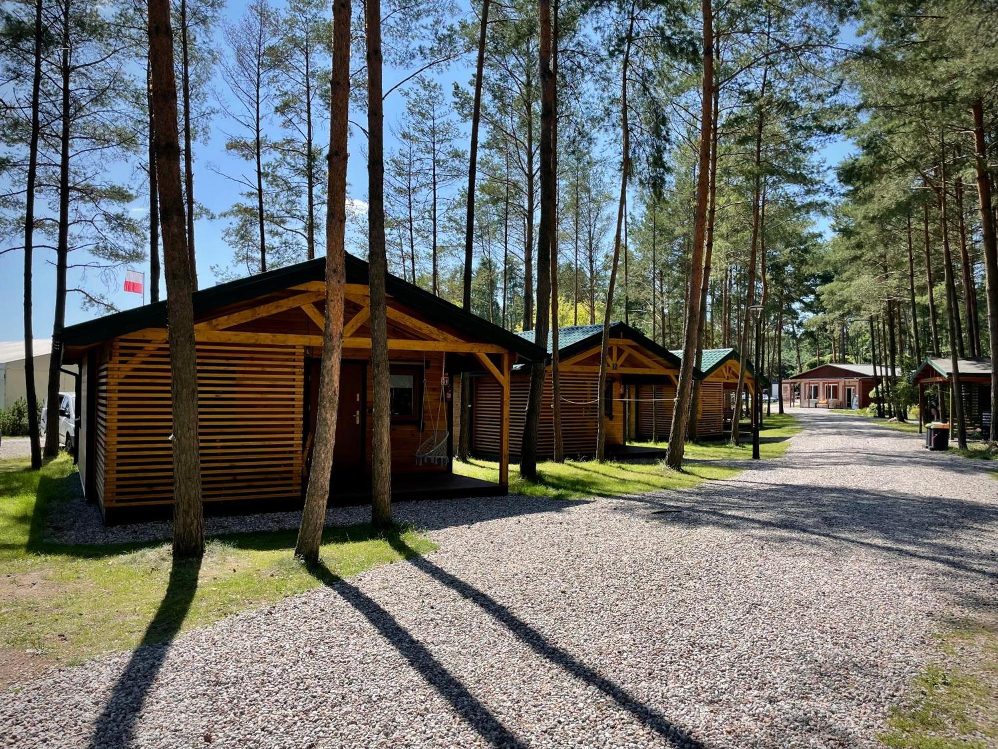 Hotel Osrodek Wypoczynkowy "Julia" W Samociazku à Samociążek Extérieur photo